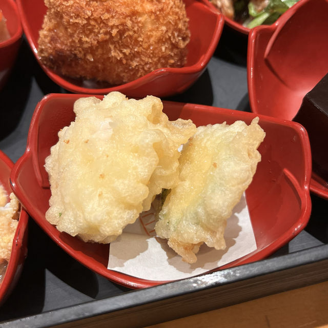 ビジネス街に潜む絶品豪華ランチ