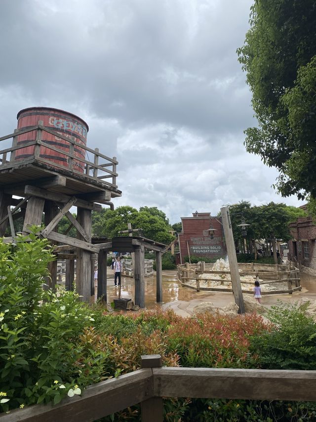 【香港】迪士尼樂園｜超夢幻國度 香港必玩景點之一🩵 