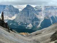 healthy moderate hike to Banff National Park