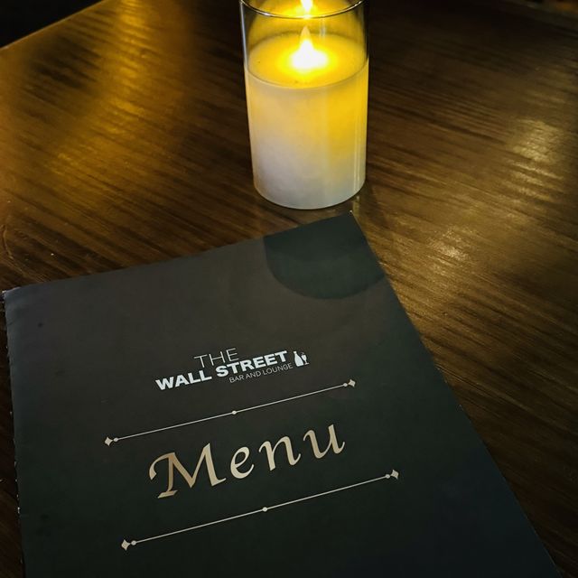 🍹The Wall Street Bar & Lounge🍽️
