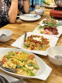 เป็นตาแซ่บ ร้านอาหารอีสานจันทบุรี