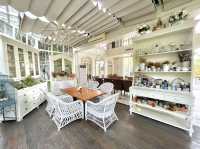 Melt In Your Mouth ร้านสวยริมแม่น้ำกก จ.เชียงราย