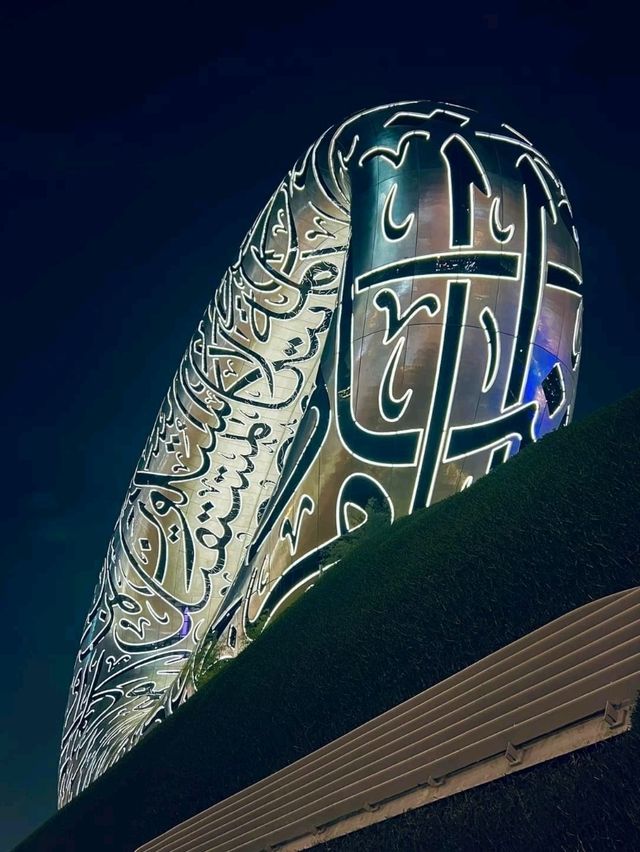 Vibrant tapestry of Dubai's history