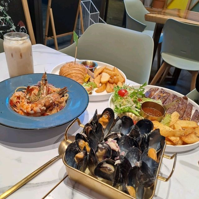 精緻套餐牛角包