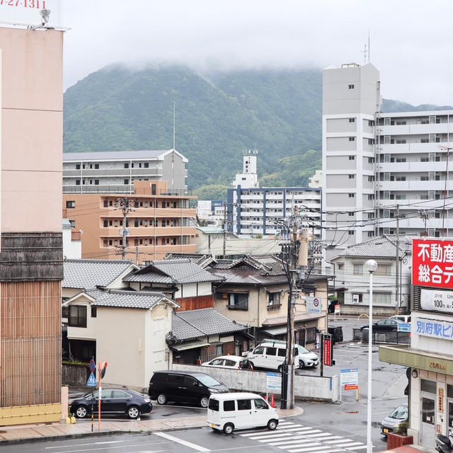 นั่งรถไฟไป Beppu 
