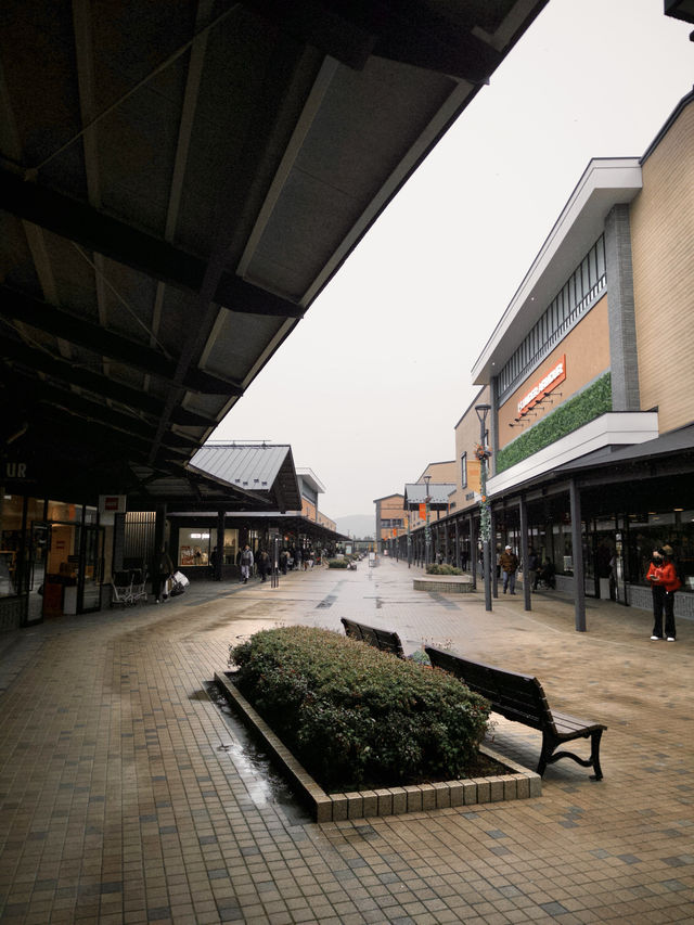 🇯🇵 御殿場outlet 下雨天也適合！可望到超大富士山🗻