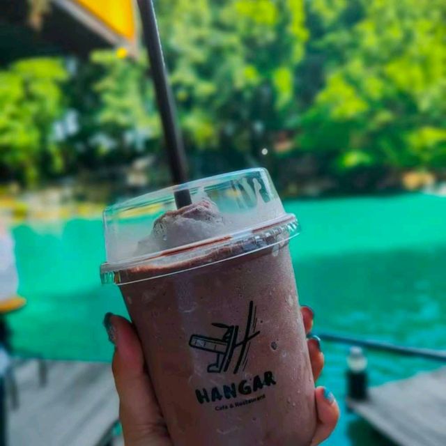 คาเฟ่น้ำตกสุดชิล ใกล้กรุงเทพ
