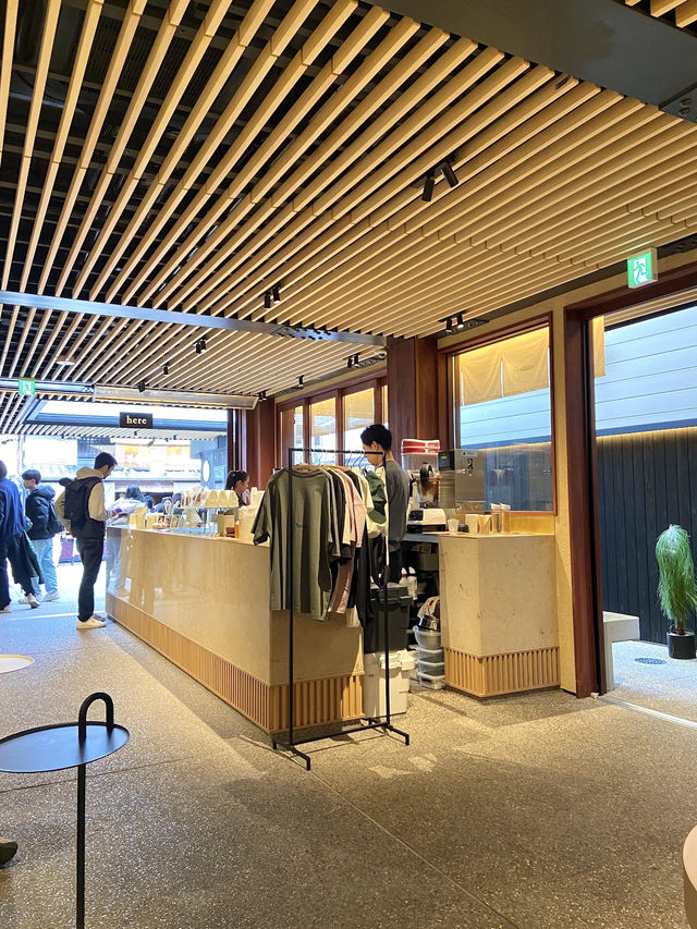 Here Kyoto ร้านกาแฟลาเต้อาร์ตย่านซันเนซากะ