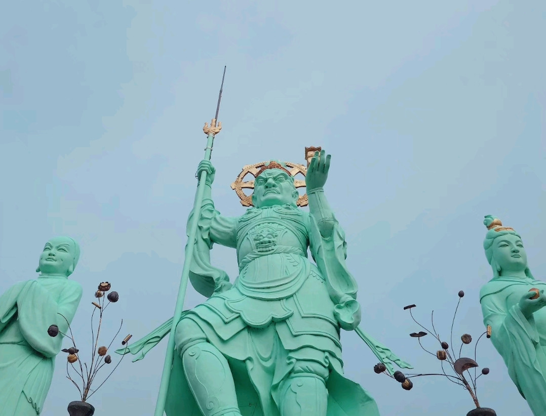 日本一の大きさの毘沙門天像一乗院 | Trip.com 那珂