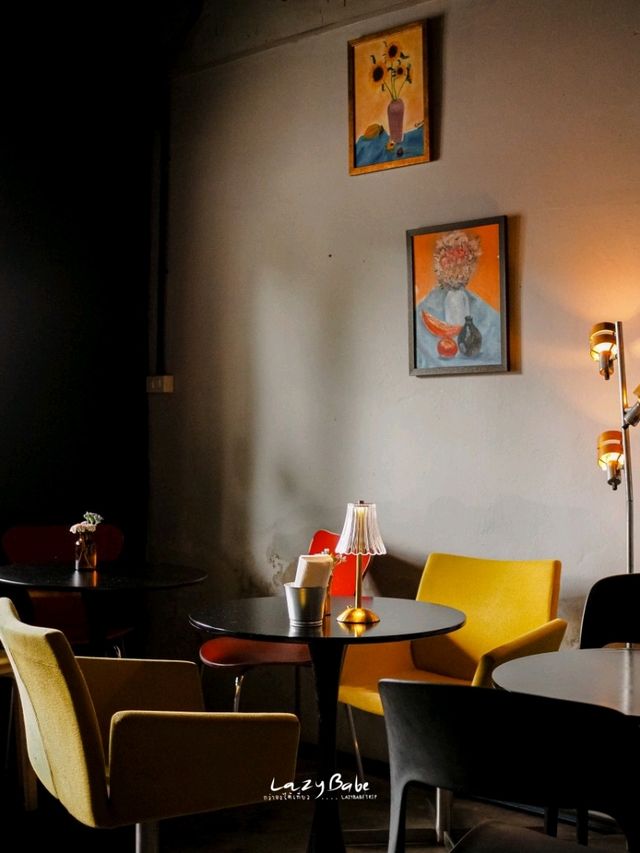 Pi3.14 พายอาร์ Coffee & Bar น่านั่งใกล้ BTS