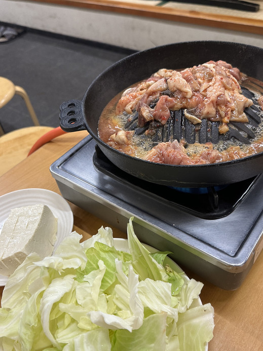秋田】とんでもないホルモン鍋焼きに出会ってしまった🤦 | Trip.com 鹿角