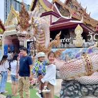 วัดนาคปรก เขตภาษีเจริญ กรุงเทพฯ 