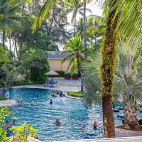Holiday Inn resort phuket.