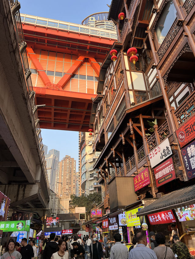 Hongya Cave Daytime Views in Chongqing 🇨🇳
