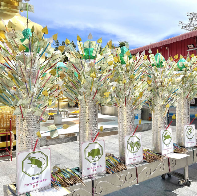 “วัดพระใหญ่“ วัดสวยบนเนินเขาพัทยา