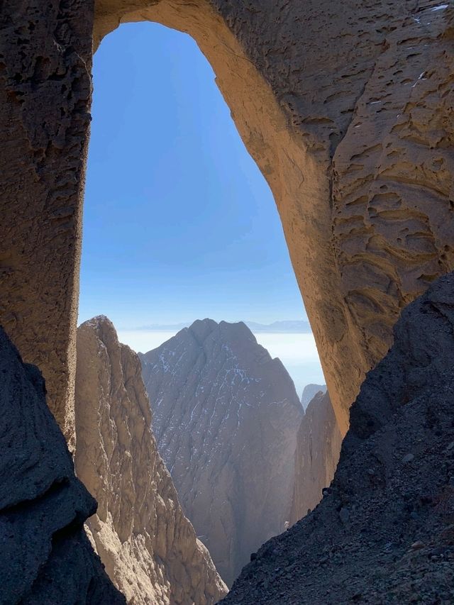 Conquering World's Tallest Natural Arch in Xinjiang