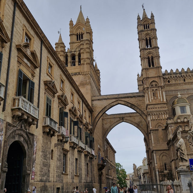 A Majestic Fusion of History and Architecture at Palermo Cathedral