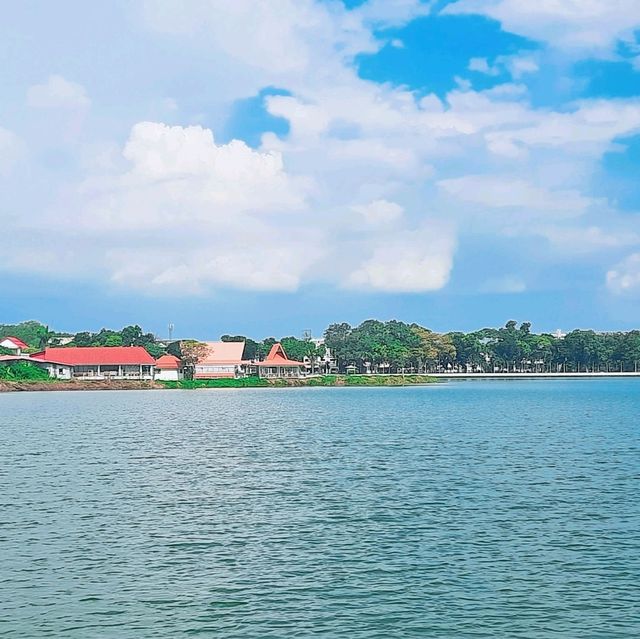 泰國孔敬汶干那空湖公園:你能發現如寶石般美麗的城市湖泊