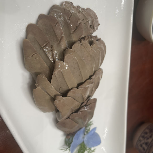 深圳京味張旗艦店片皮鴨😋