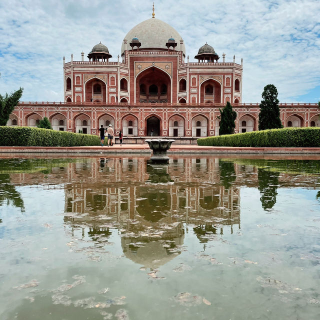 Mughal Majesty: Discovering the Beauty of Humayun's Tomb