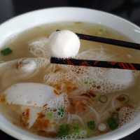 Handmade Tradition: Discover Teochew Delights at Heng Heng Fish Noodle