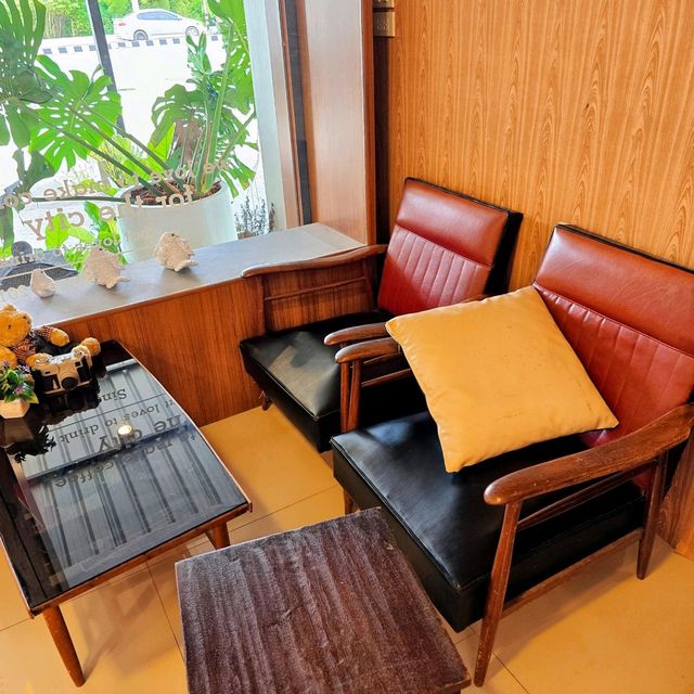 บ้านไม้คาเฟ่ ลพบุรี กาแฟ อร่อยมากกก 