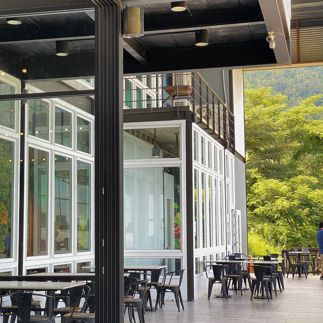Pino Latte Restaurant & Cafe ~ เขาค้อ