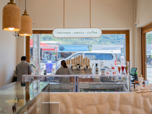 คาเฟ่เปิดใหม่ ต้องไปก่อน Garang Khaolak 