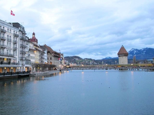 Strolling Lake Lucernce: Chapel Bridge, Night Lights and Graceful Swans