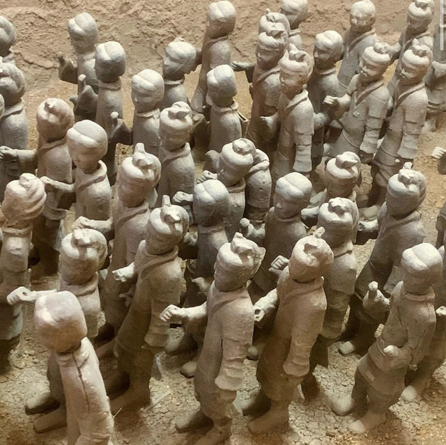 Xuzhou Han Dynasty Terracotta Warriors and Horses