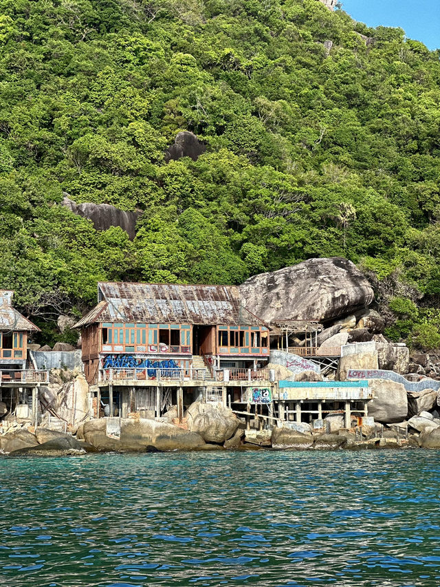 Group Tour Around Koh Tao! 🌴