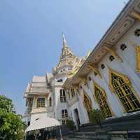 ทำบุญไหว้พระหลวงพ่อโสธร
