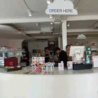 คาเฟ่ พัทยา ติดทะเล Summer house Pattaya