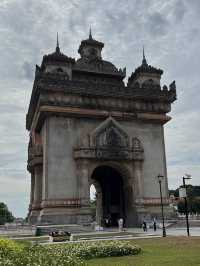 ตะลุยเที่ยวเมืองหลวงเวียงจันทน์ เก็บทุกแลนด์มาร์ค