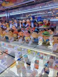 鳥居の先はアンティークTOYが並ぶ近未来空間🫣🪐💞【東京・中野】