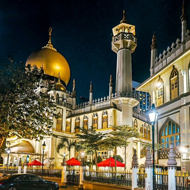 Masjid Sultan: A Golden Dome of Faith