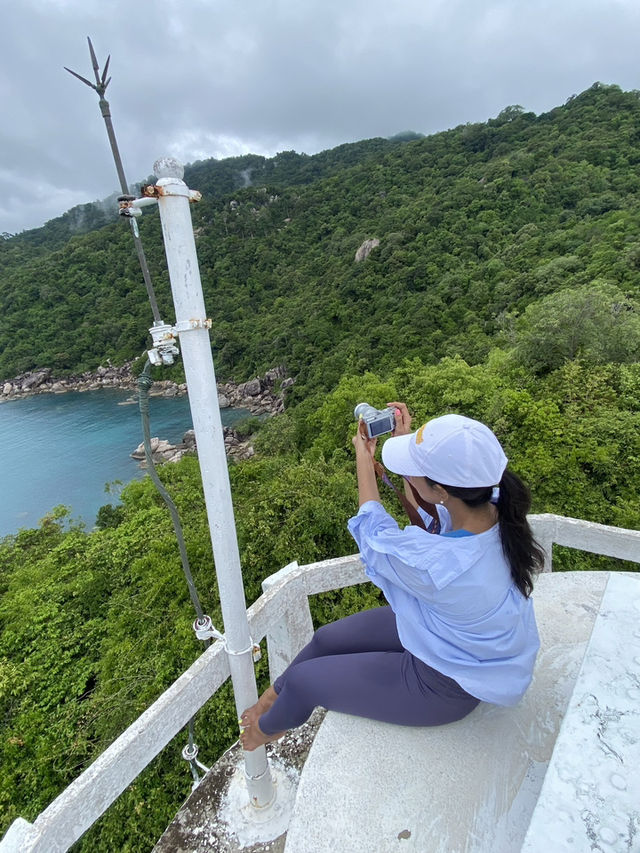 ชวนเดินป่า ไปดู Lighthouse  เกาะเต่ากัน 🏝️🐢