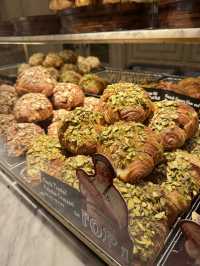Butterful & Creamorous ร้านขนมเซี่ยงไฮ้