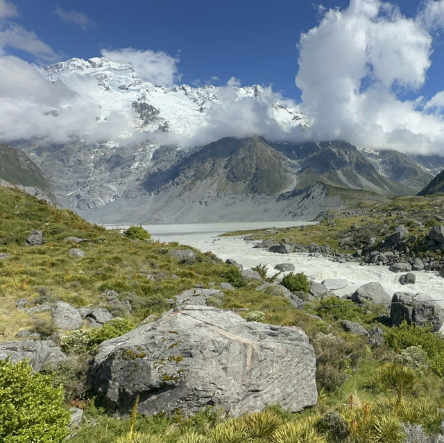 Hiking beneath the fiords