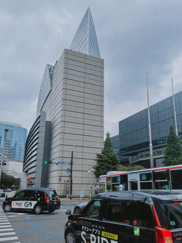 景點推薦：東京國際論壇——現代建築與多元文化的交匯地
