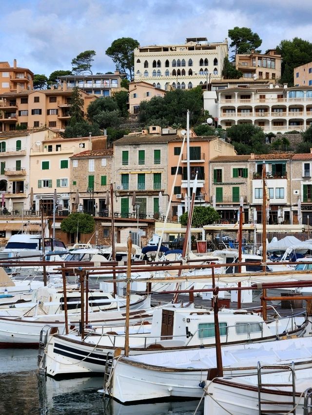 🧡마요르카 여행 중 힐링했던 "소예르항구(Port de Sóller)"🧡