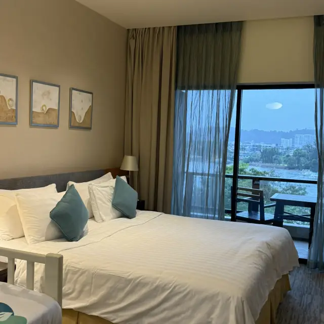 코타키나 샹그릴라 탄중아루 리조트 & 스파 🌅