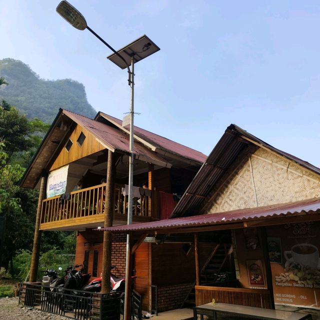 "Lembah Harau: A Tranquil Escape into Indonesia's Natural Wonderland"