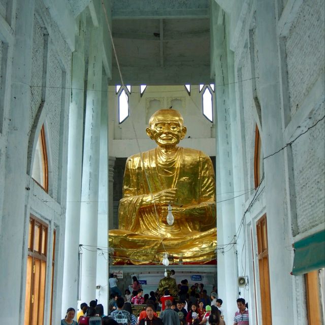 วัดหลวงพ่อโต จ.นครราชสีมา