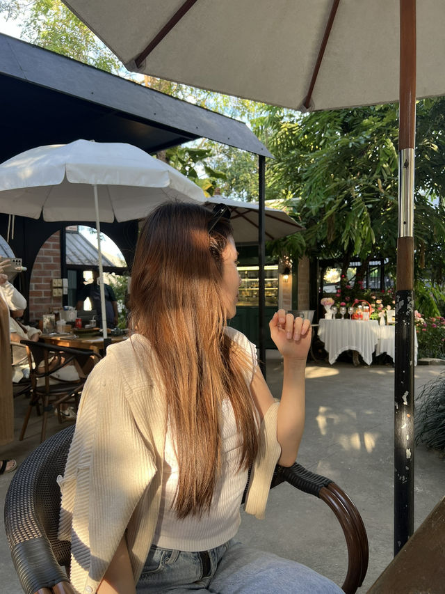 🍃คาเฟ่สวนดอกกุหลาบ ในเชียงใหม่🌹💐