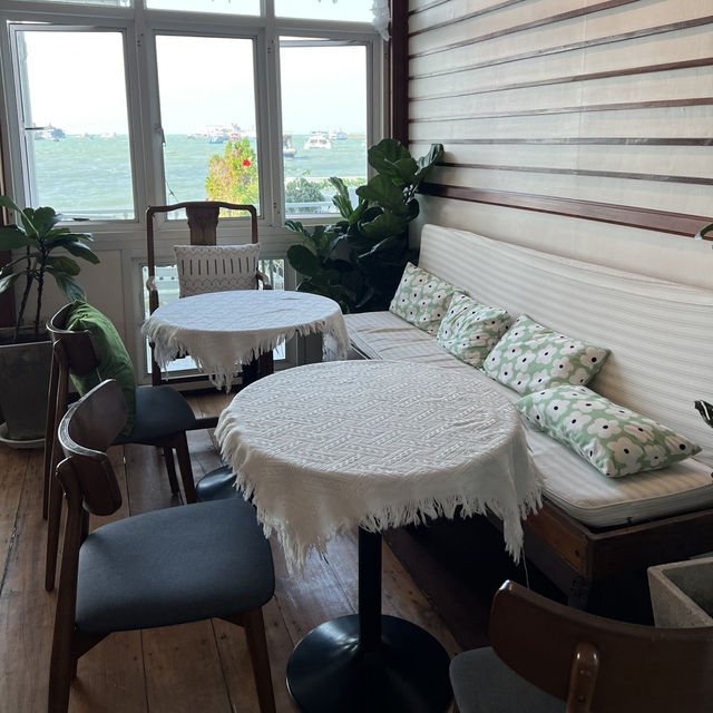 BANLAY Home Cafe • พัทยา