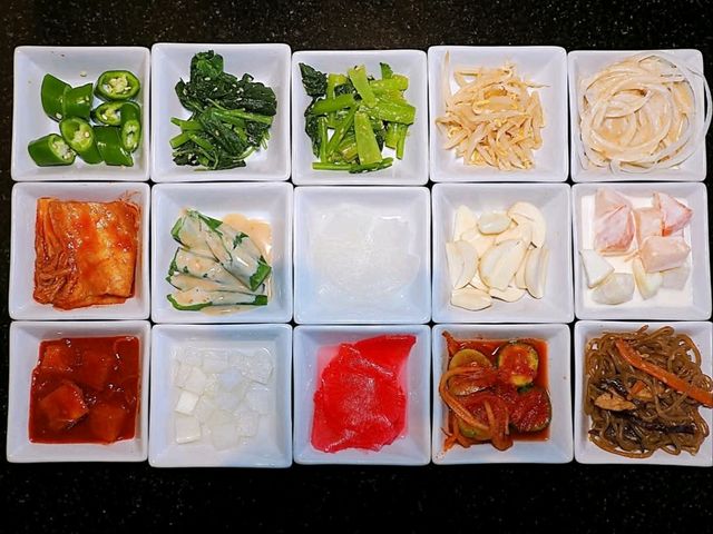 คิงคองบุฟเฟ่ต์เปิดเทียร์อาหารใหม่ !