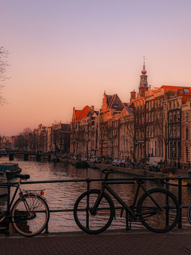 【アムステルダム🇳🇱】サイクリングの街で夕焼けを🚴