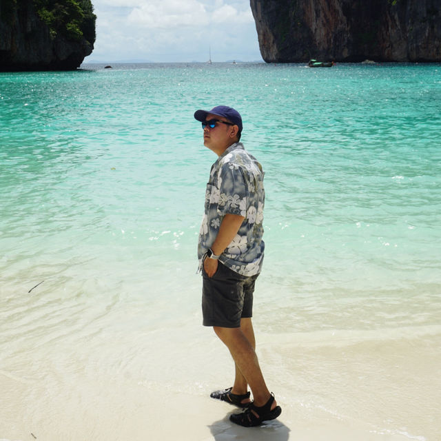 เที่ยวทะเลน้ำใสมากๆที่กระบี่ 🏝️