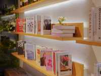 CHARN Cafe & Bistro